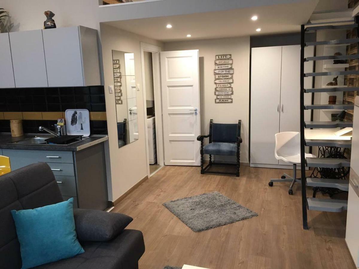 Chic & New Apartment In The Heart Of Budapest Eksteriør billede